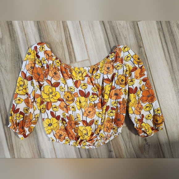 Boho Floral Off The Shoulder Crop Top Size Medium - Picture 6 of 6